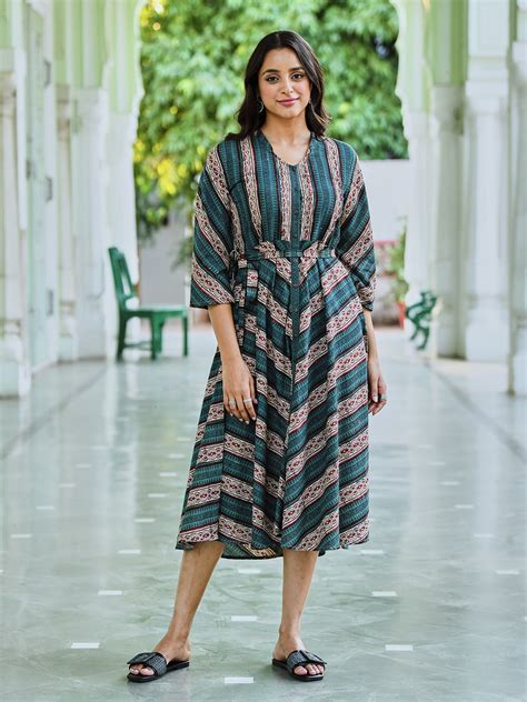 Green Cotton Printed Tie Up Dress – Savi India