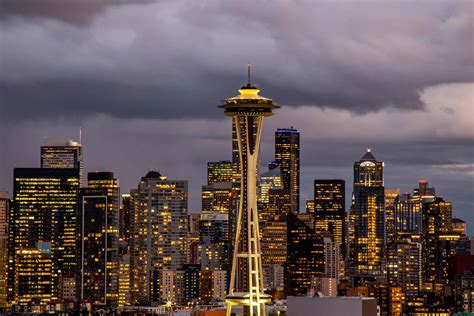 Download Beautiful Seattle Skyline Illuminated at Night | Wallpapers.com