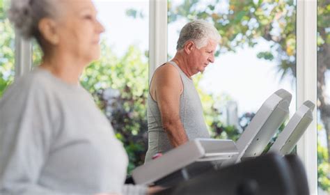 Aerobic exercise may ward off memory decline in elderly - India TV Hindi