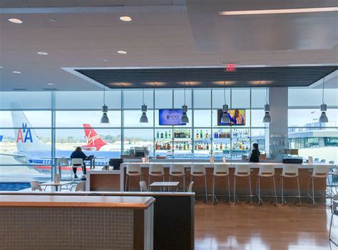Review: Airspace Lounge at San Diego International Airport - La Jolla Mom