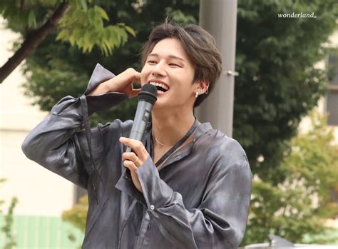 𝘄𝗼𝗻𝗱𝗲𝗿𝗹𝗮𝗻𝗱 on Twitter