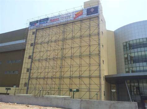 High Level Building Signage 的图像结果