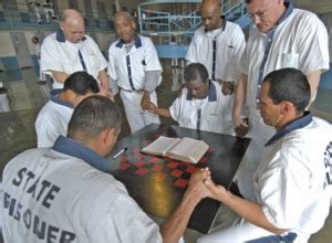 Georgia prisoners of all races pray together in special unit at Calhoun ...