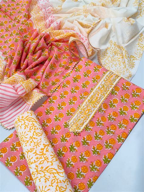 Tie Work Hand Block Suit Set with Cotton Dupatta - TSPSTWCHVJ11 – The ...