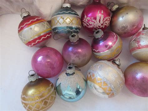 Vintage Set of 12 Shabby Mercury Glass Tree Ornaments - Etsy