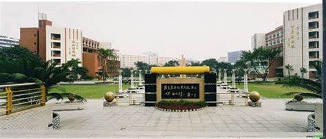 重庆第一双语学校国际部,校园风采