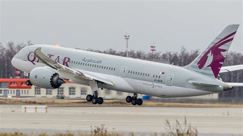 Download wallpaper The plane, Liner, 787, Boeing, Dreamliner, The rise ...