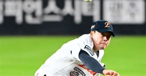 Han Seung-hyeok joins KT as compensation for Kang Baek-ho, bolsters ...