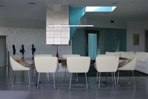 Bio - Les Makowski Art Work