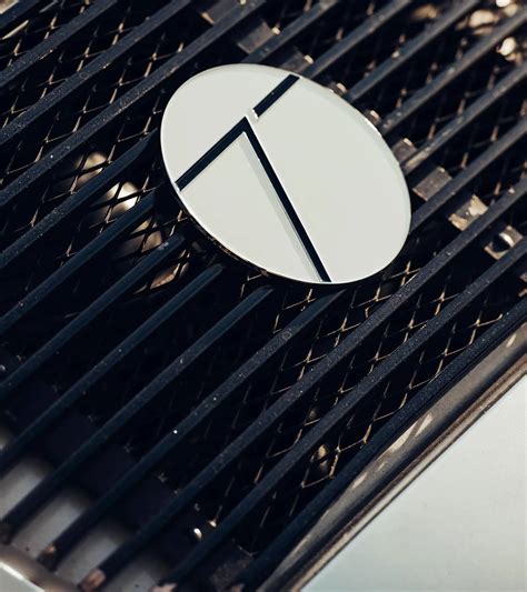 MAP04570021 MAP04570022 Limited Edition Grill Badge - Type 7 Collection ...