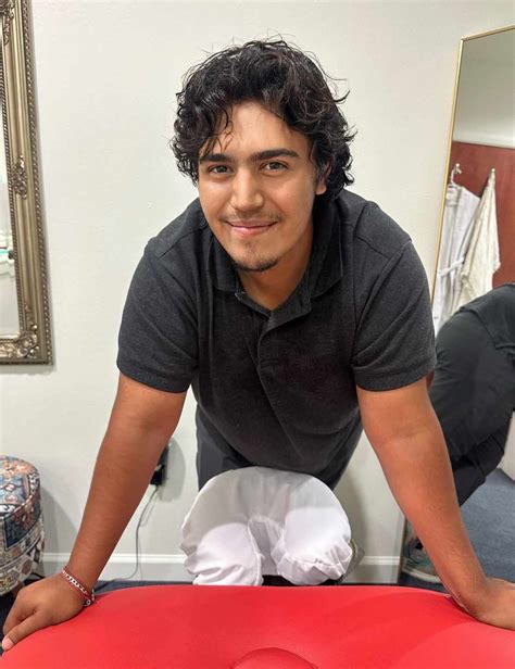 North Hollywood, CA, Massage Therapists - Massagefinder.com