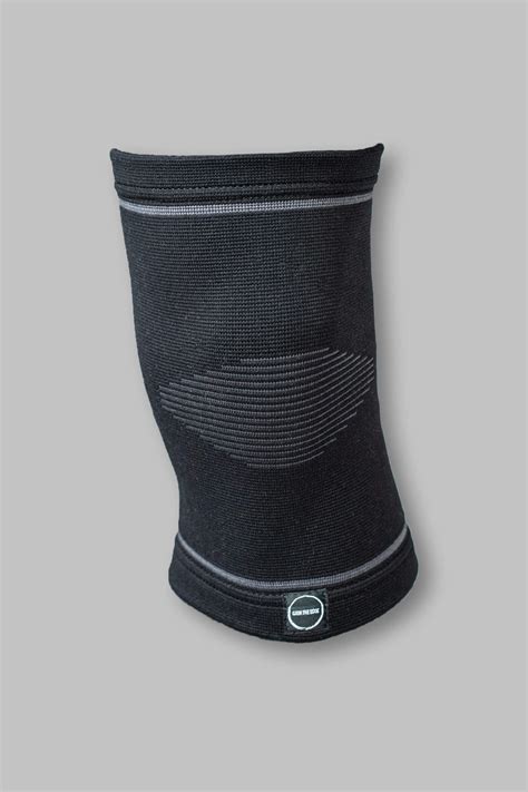 Knee Support in Black – Gain The Edge Official