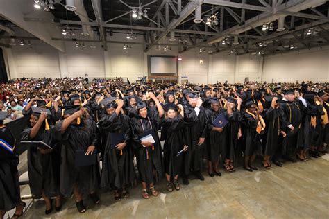 2019 Commencement Photo Gallery | Southern University Shreveport Louisiana