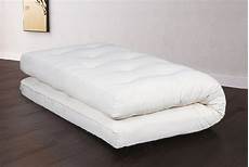 futon materasso letti giapponesi caratteristiche e vantaggi dettagli futon materasso letti giapponesi caratteristiche e vantaggi dettagli
