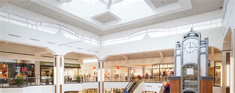 Omaha Ne Westroads Mall