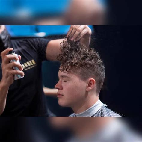 Best Hair Salon In Delhi | Best Hair Stylist In Delhi