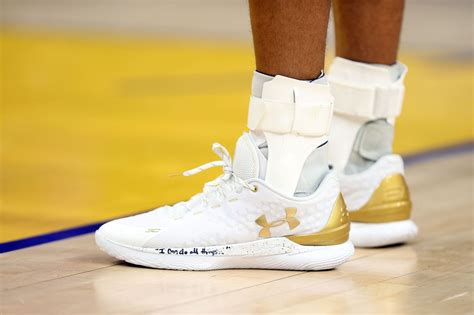 Stephen curry new under armour shoes online