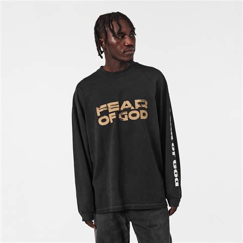 Fear Of God Men's Relaxed Fit Long Sleeve T-Shirt | Flannels