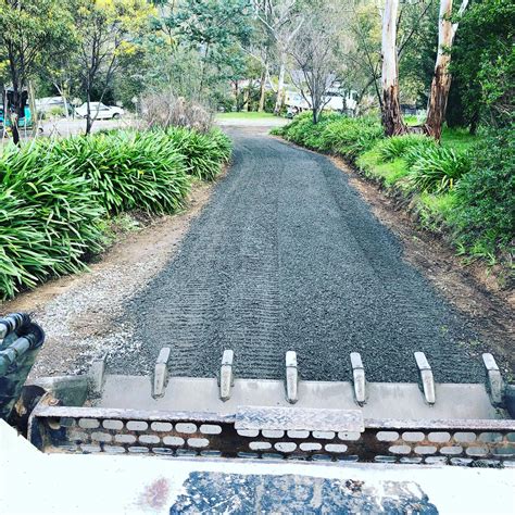 Eltham Gravel Crushed Rock Driveways Archives - DWK Earthworks