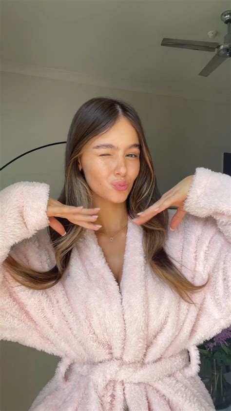 Ella | skin routine : r/ellacervetto