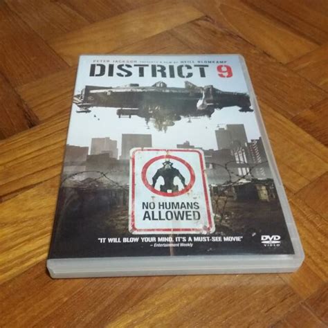 DVD Movie District 9, Everything Else on Carousell
