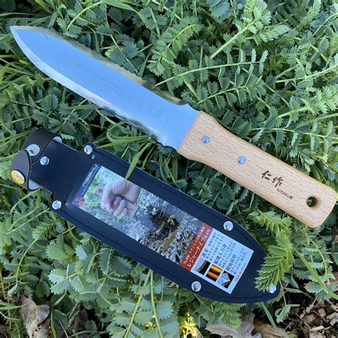 NISAKU HORI HORI NAMIBAGATA Japanese Weeding Knife, 54% OFF