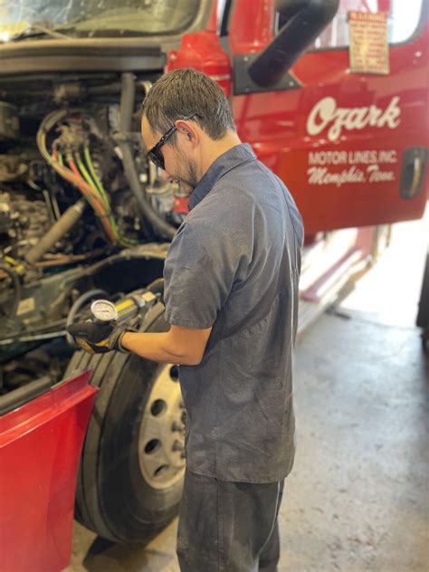 #hiring #nowhiring #dieseltech #growwithus #dieselmechanic #memphis # ...