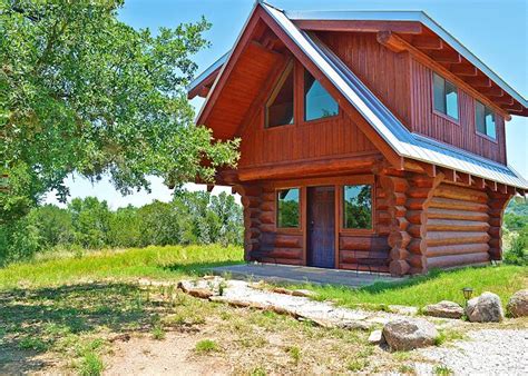 Log Country Cove | Vacation Rentals