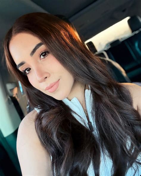 Karla Rodriguez | 🖤😮‍💨 Outfit: @vts_pink | Instagram