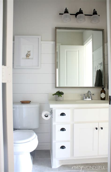 Shiplap Bathroom Walls