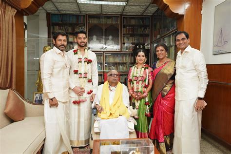 Chiyaan Vikram's daughter Akshita marries CK Ranganathan's son [Photos ...