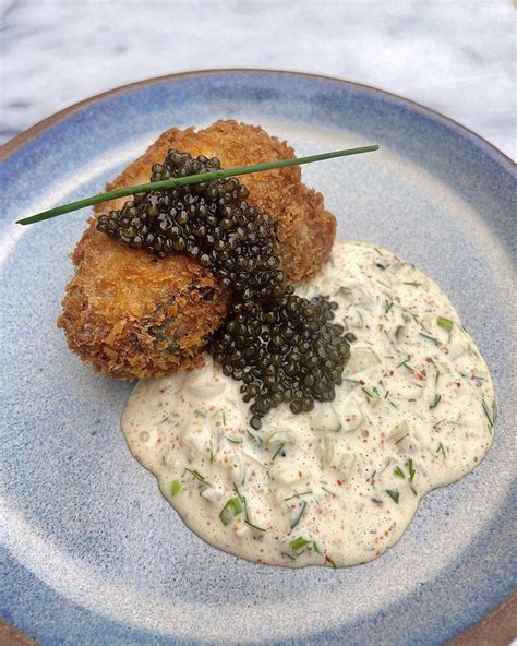 White King Salmon Katsu with Japanese Tartar & Caviar Waterfall — The Sardinfluencer