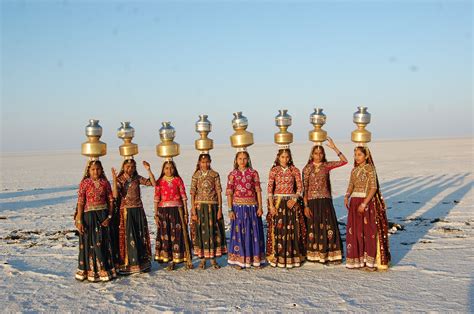 kutch white rann of gujarat, india. here is traditional dress of local ...