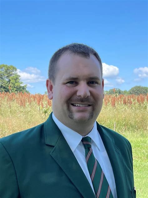 Ginn Funeral Home - Carnesville, GA | Carnesville GA