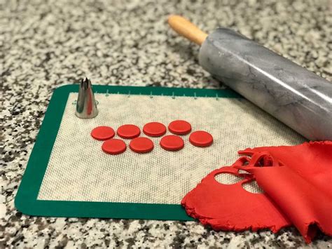 Fondant Rose Instructions 的图像结果