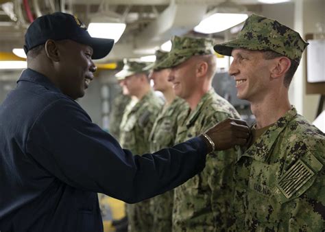 Navy: Sept. 30 Is last day for blue working uniform, rank-insignia ...