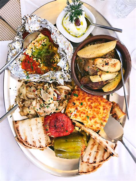 The Must-Eat Foods of Athens, Greece - Honest Cooking and Travel | Greece food, Greek recipes ...