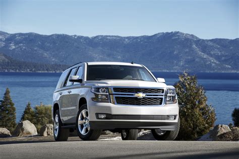 2016 Chevrolet Tahoe Updates Detailed, HUD and IntelliBeam Headlamps ...