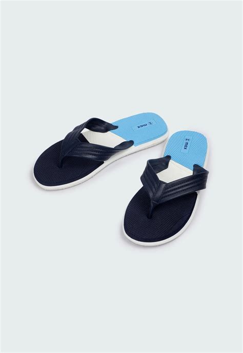 Buy Men Colourblocked Flip Flops Online at just Rs. 399.0 ...