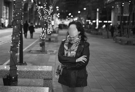 拜託大家教我怎樣夜拍人物能夠拍的清楚 我今晚試過我以為我成功但我失敗了 (第2頁) - Mobile01