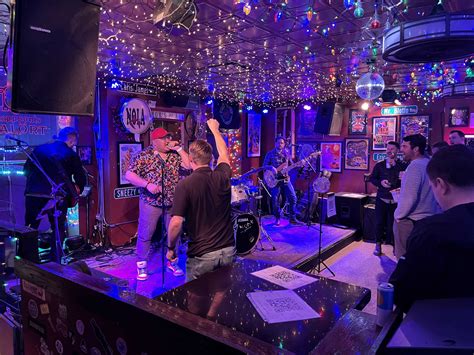 The Best Karaoke Bars In Chicago - Chicago - The Infatuation