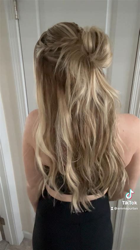 Half up bun hairstyle | Hair tutorial, Hair styles, Hairdo for long hair