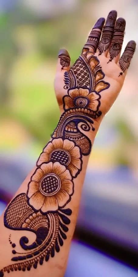 Eid-ul-Azha mehndi designs