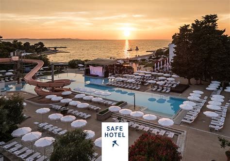 FALKENSTEINER CLUB FUNIMATION BORIK (Zadar) - Hotel Reviews, Photos ...