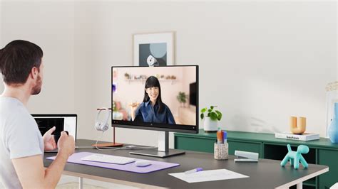 Brio 300 Full HD Webcam | Logitech