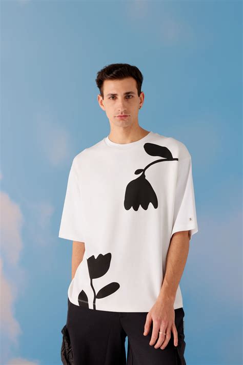 Floral Patterned Oversized Unisex Tee – Muvazo