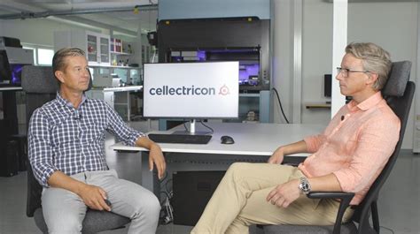 Discovery of potent inhibitors of α-synuclein aggregation using structure-based iterative learning - PubMed