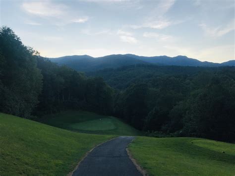 #11 at Mt. Mitchell Golf Club, NC : r/golf