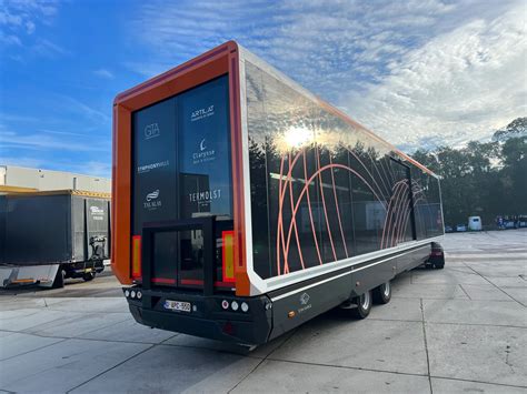 Mobile Fitness Trucks: Workout Anywhere, Anytime 🏋️