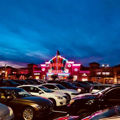 Movie Theater «Regal Cinemas Short Pump 14 & IMAX», reviews and photos ...